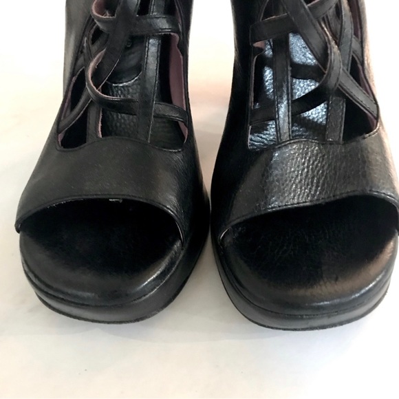 Anthropologie Gee WaWa Black Caged Vamp Leather Open Toe Platform Booties Size 7 - Picture 4 of 11